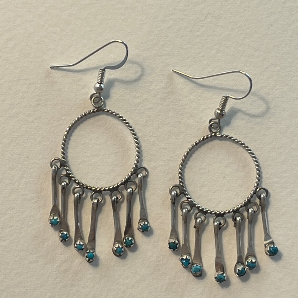 💯 Authentic Indigenous made Turquoise and Sterling Silver dangle earrings